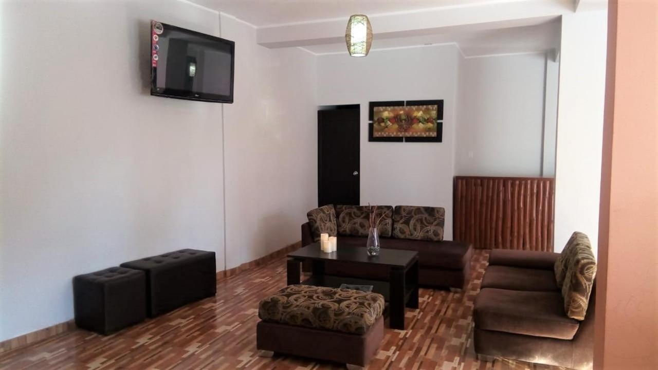 Hostal Rodinn Gobernadora Buitenkant foto
